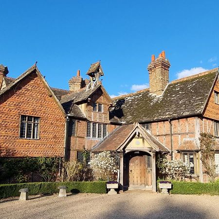 Langshott Manor - Luxury Hotel Gatwick Horley Extérieur photo