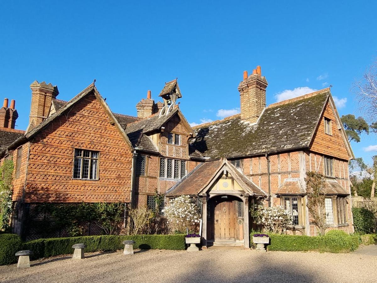 Langshott Manor - Luxury Hotel Gatwick Horley Extérieur photo