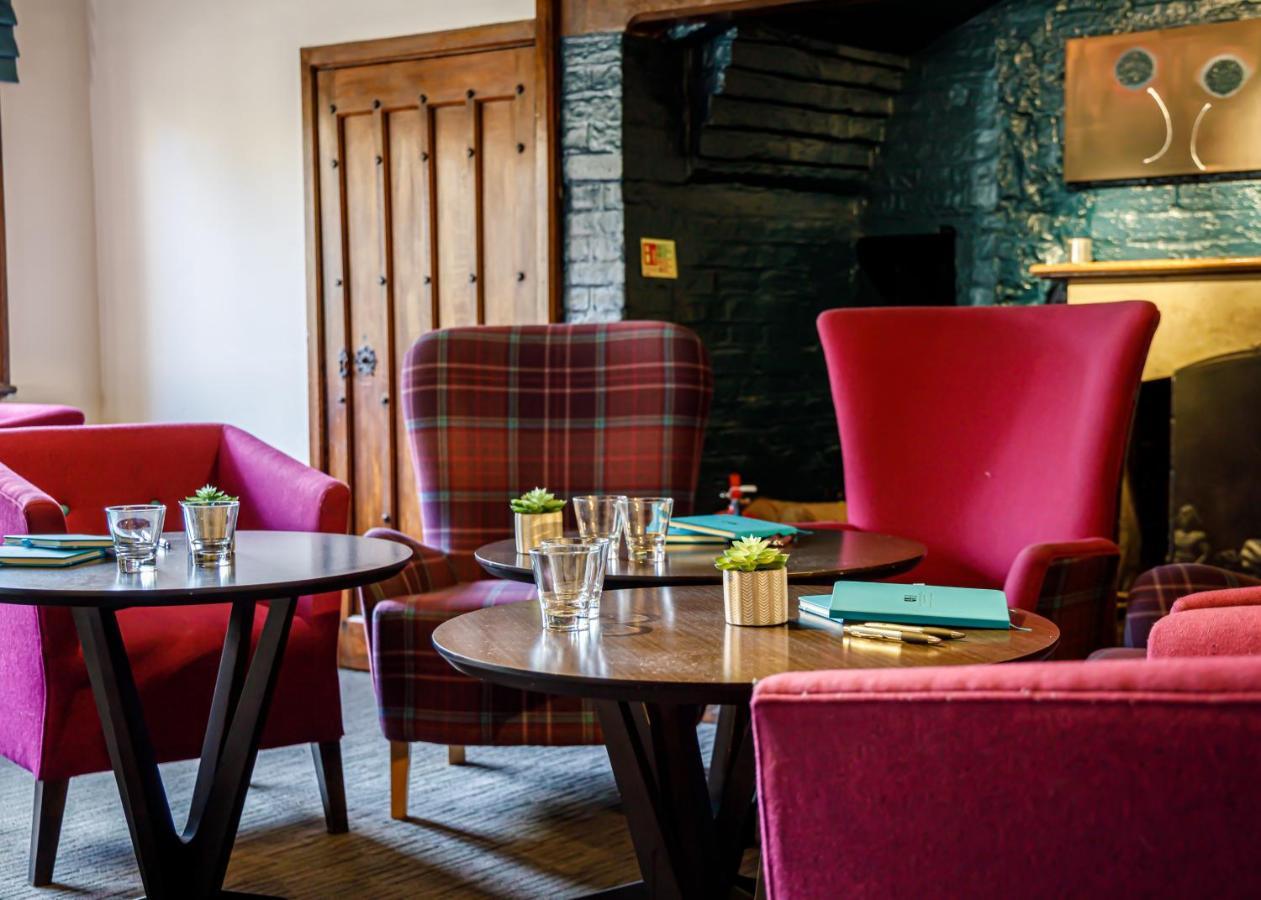 Langshott Manor - Luxury Hotel Gatwick Horley Extérieur photo