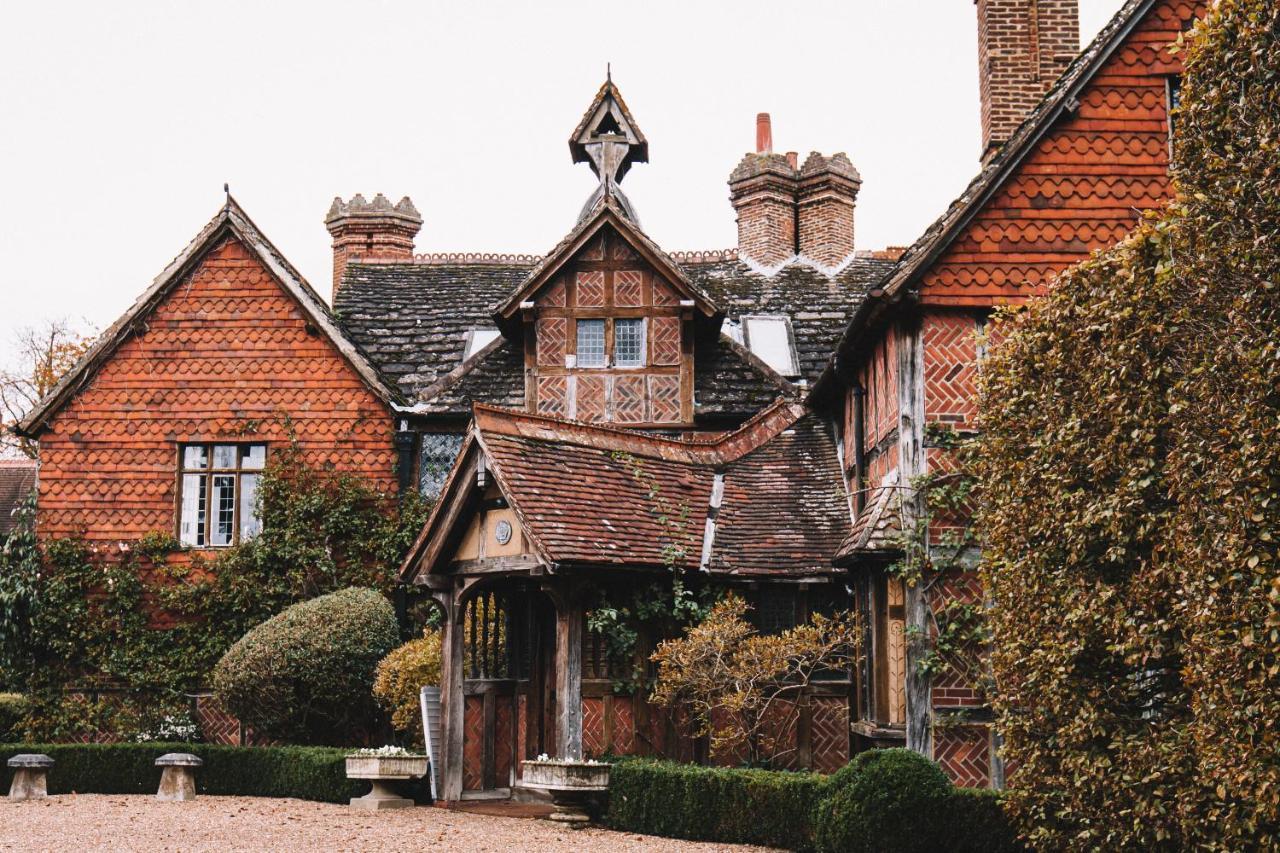 Langshott Manor - Luxury Hotel Gatwick Horley Extérieur photo