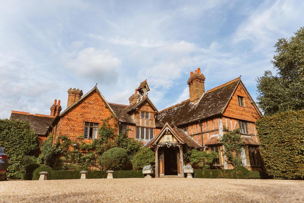 Langshott Manor - Luxury Hotel Gatwick Horley Extérieur photo